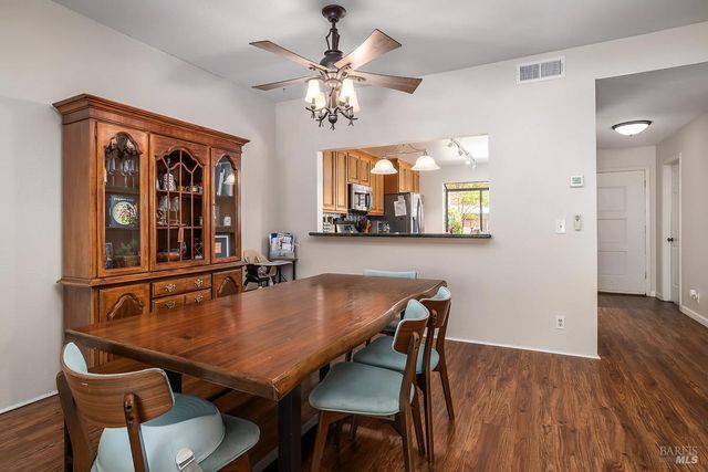 1053 Margaret Ct, Novato, CA 94947