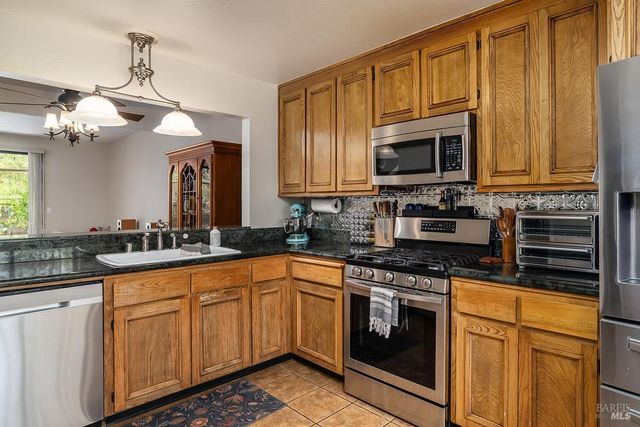 1053 Margaret Ct, Novato, CA 94947