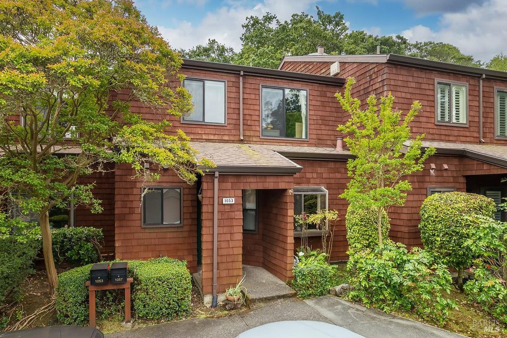 1053 Margaret Ct, Novato, CA 94947