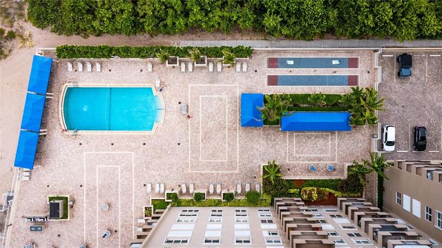 2000 S Ocean Boulevard LF, Lauderdale By The Sea, FL 33062