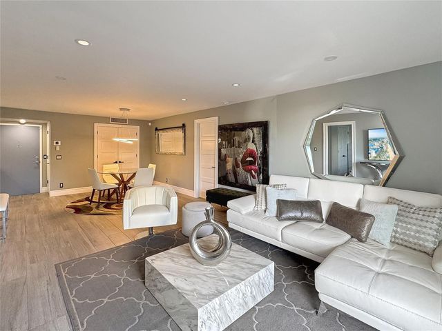 2000 S Ocean Boulevard LF, Lauderdale By The Sea, FL 33062
