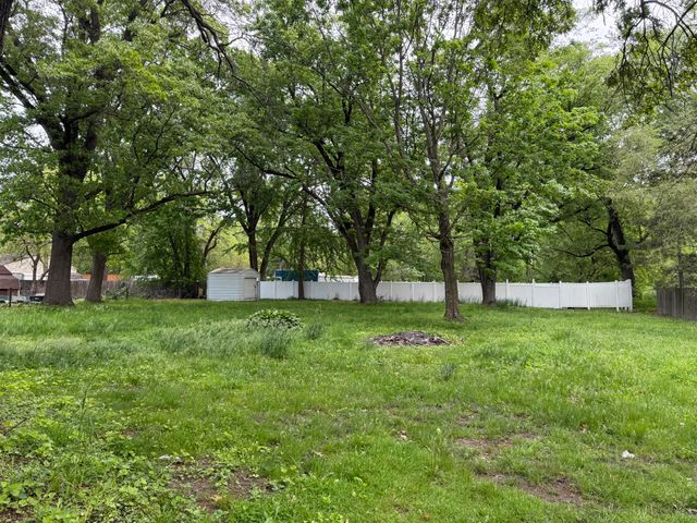 417 N Colfax Street, Griffith, IN 46319