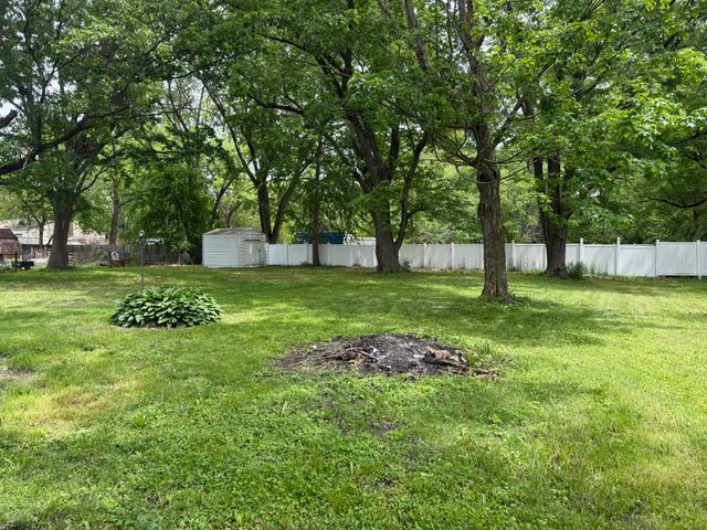 417 N Colfax Street, Griffith, IN 46319