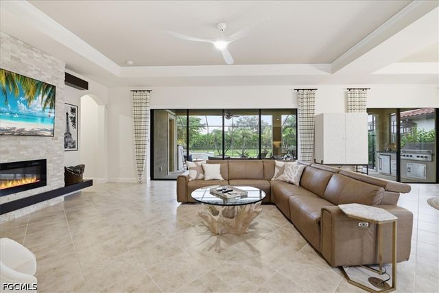 10120 Belcrest BLVD, Fort Myers, FL 33913
