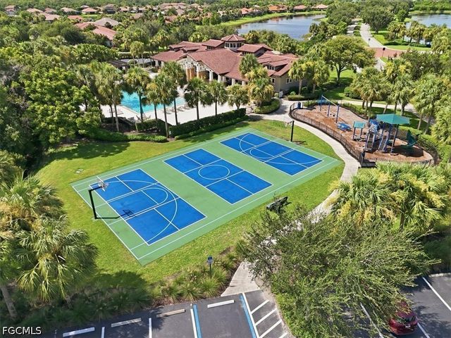 10120 Belcrest BLVD, Fort Myers, FL 33913