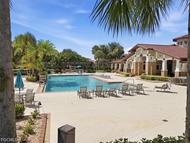 10120 Belcrest BLVD, Fort Myers, FL 33913