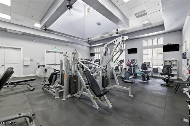 10120 Belcrest BLVD, Fort Myers, FL 33913