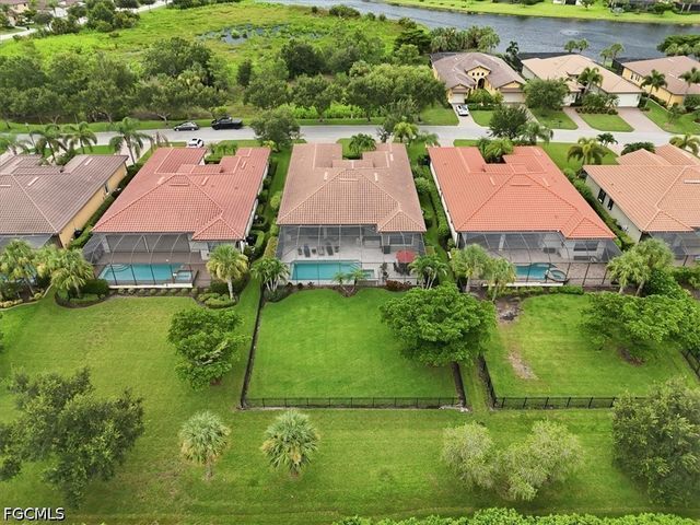 10120 Belcrest BLVD, Fort Myers, FL 33913