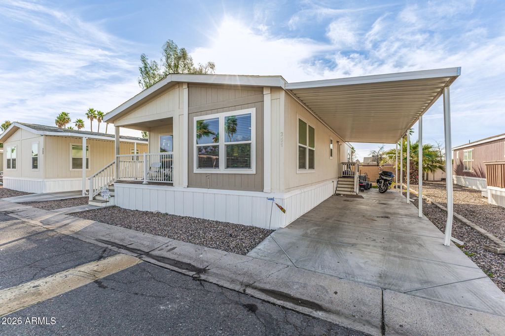 2060 N CENTER Street 251, Mesa, AZ 85201 — photo 2