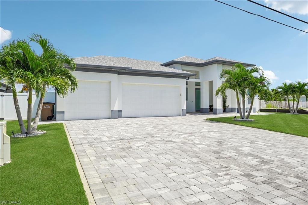 21 SW 21st ST, Cape Coral, FL 33991