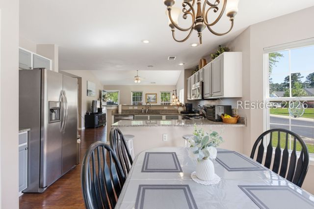200 West Sq Square, Bluffton, SC 29910