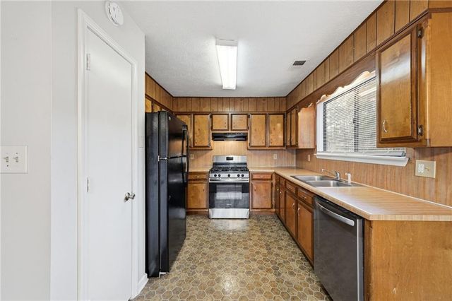 3396 Deshong Drive, Stone Mountain, GA 30087