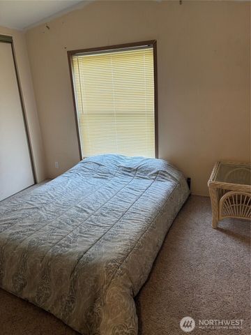 211 7th Street NE, Long Beach, WA 98631