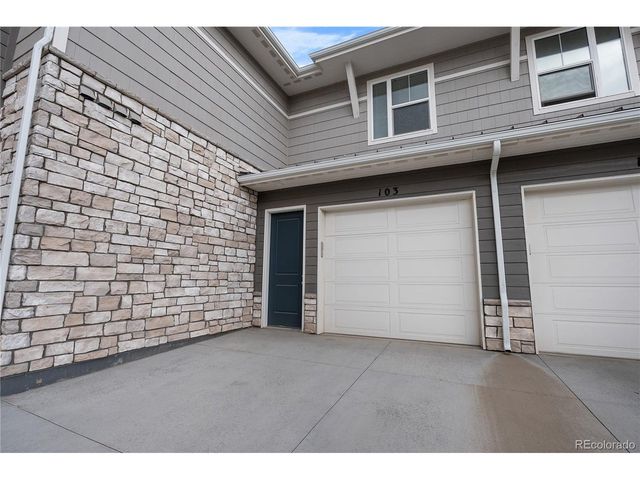 350 High Point Dr C103, Longmont, CO 80504