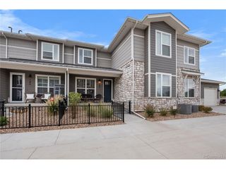 350 High Point Dr C103, Longmont, CO 80504