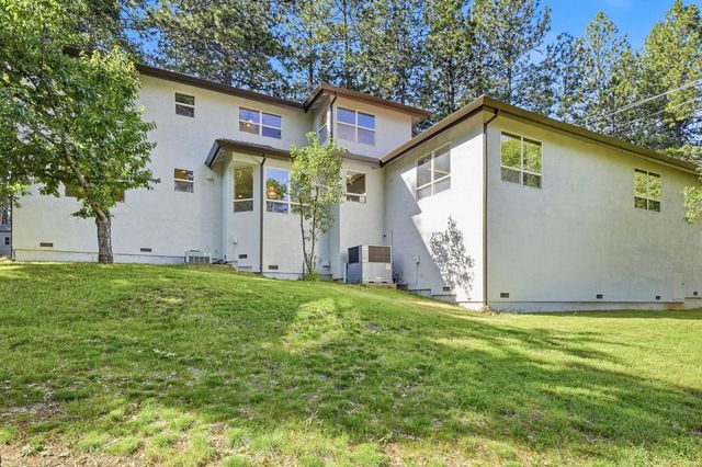 15954 Gary Way, Grass Valley, CA 95949