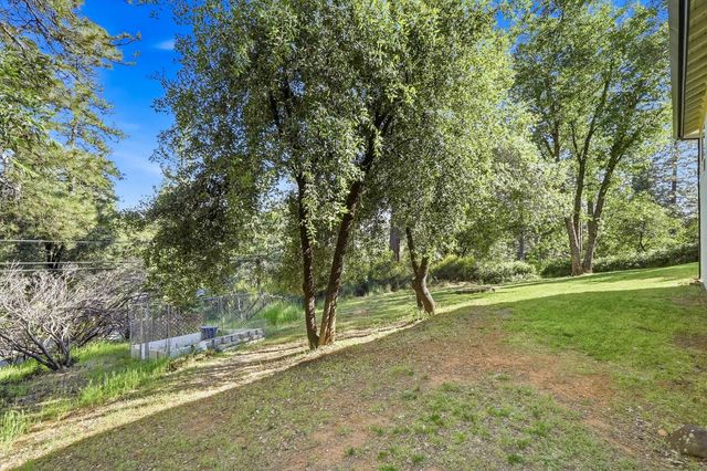 15954 Gary Way, Grass Valley, CA 95949