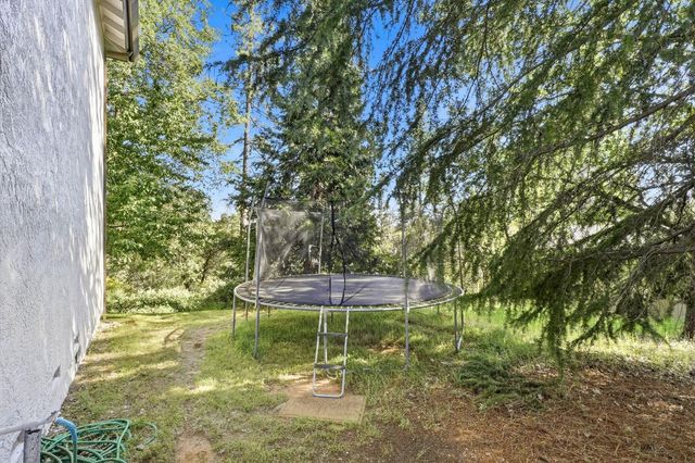15954 Gary Way, Grass Valley, CA 95949