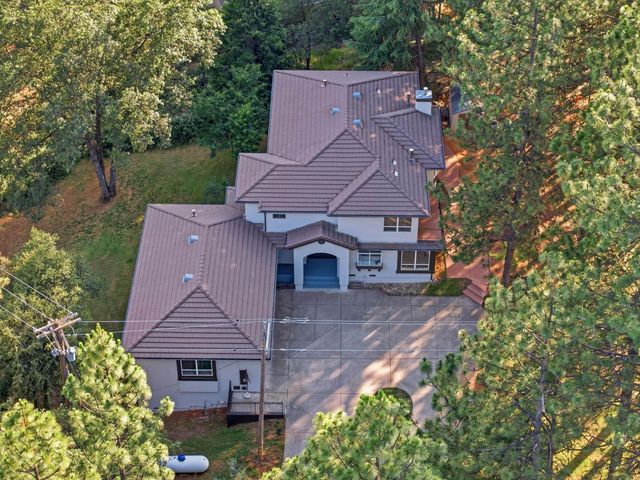 15954 Gary Way, Grass Valley, CA 95949