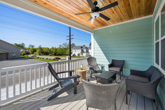 143 Litchfield Landing, Pawleys Island, SC 29585