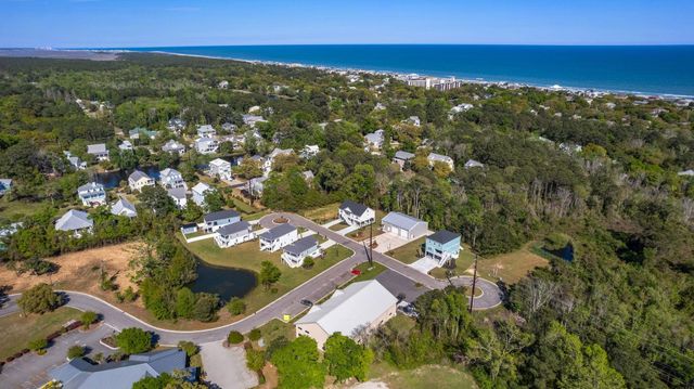 143 Litchfield Landing, Pawleys Island, SC 29585