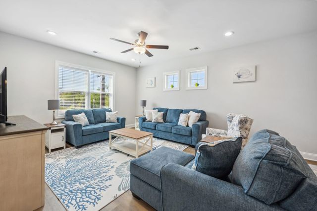 143 Litchfield Landing, Pawleys Island, SC 29585