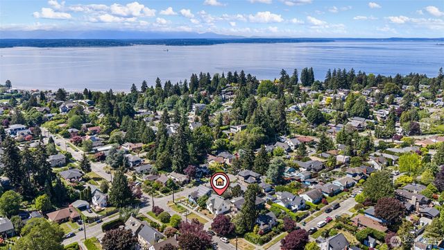 4812 SW Stevens Street, Seattle, WA 98116