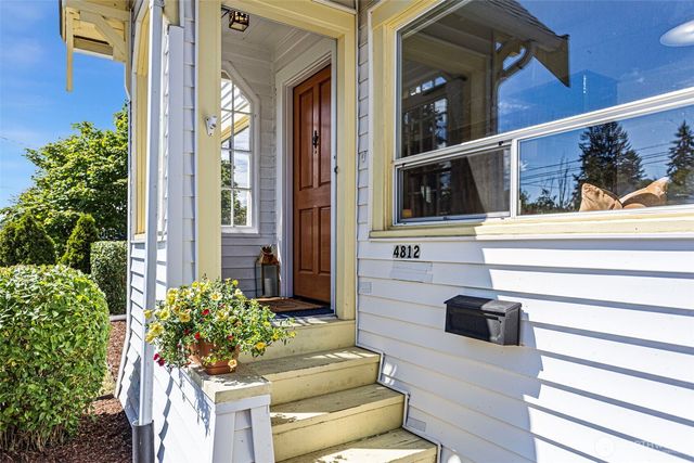 4812 SW Stevens Street, Seattle, WA 98116