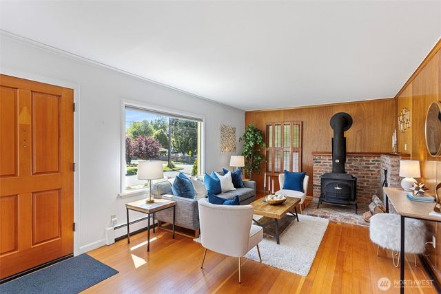 4812 SW Stevens Street, Seattle, WA 98116