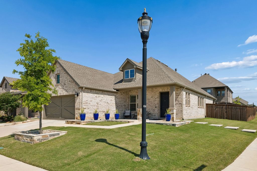 360 Foxthorne Way, Little Elm, TX 75068 — photo 3