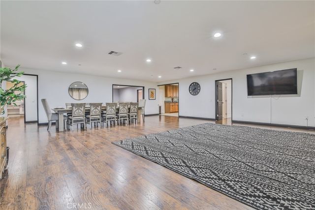 1019 W Arbutus, Compton, CA 90220