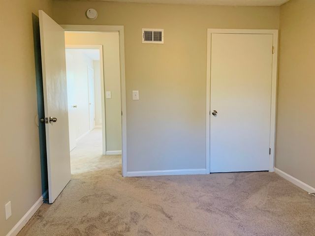 118 Lafayette Court 118, Lagrange, GA 30240