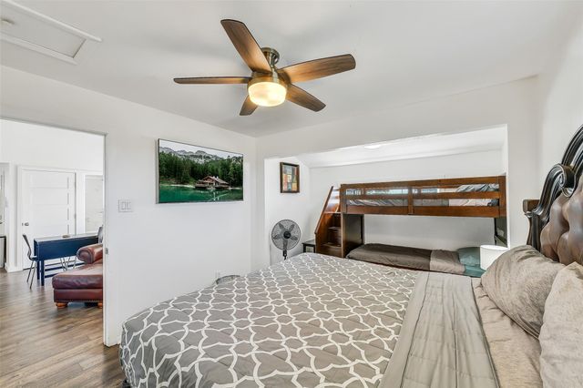 16725 Edward Teach Road, Jamaica Beach, TX 77554