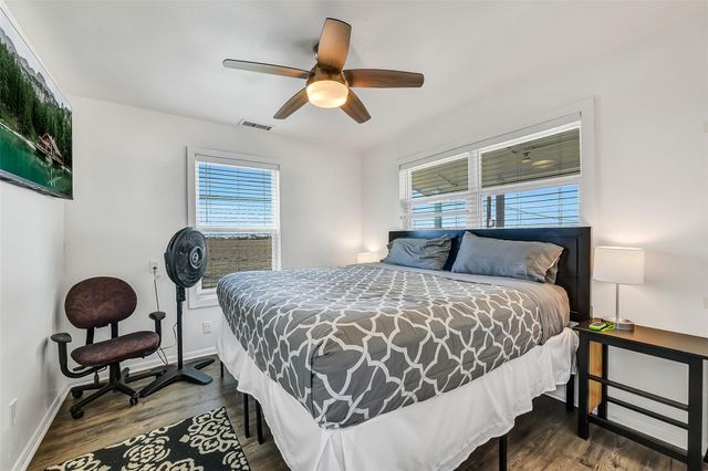 16725 Edward Teach Road, Jamaica Beach, TX 77554