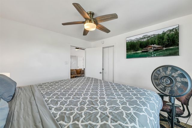 16725 Edward Teach Road, Jamaica Beach, TX 77554