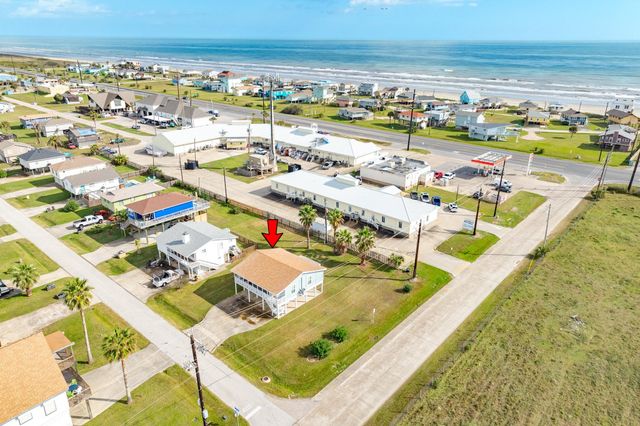 16725 Edward Teach Road, Jamaica Beach, TX 77554