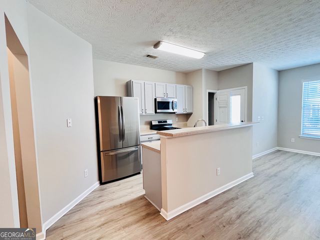 6505 Above Tide Place, Flowery Branch, GA 30542