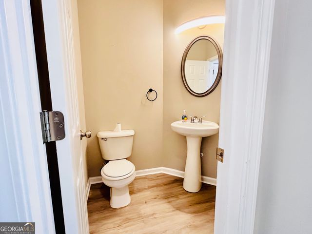 6505 Above Tide Place, Flowery Branch, GA 30542