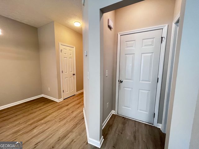 6505 Above Tide Place, Flowery Branch, GA 30542