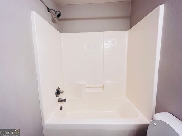 6505 Above Tide Place, Flowery Branch, GA 30542