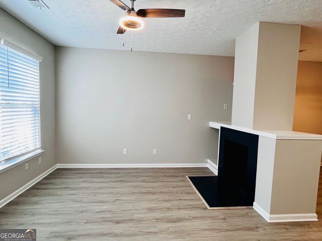 6505 Above Tide Place, Flowery Branch, GA 30542