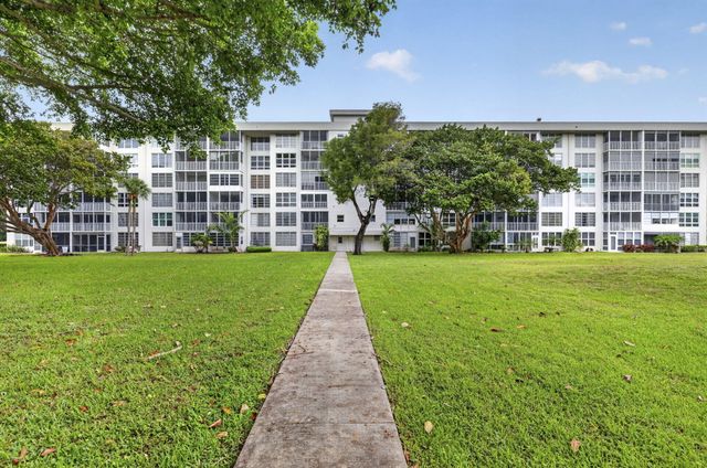 3000 S Course Drive 103, Pompano Beach, FL 33069