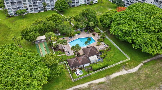 3000 S Course Drive 103, Pompano Beach, FL 33069