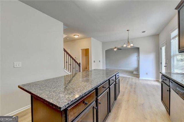 6331 Salinger Court SE, Mableton, GA 30126