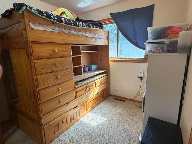 6119 Red Fox Run, North Branch, MN 55056