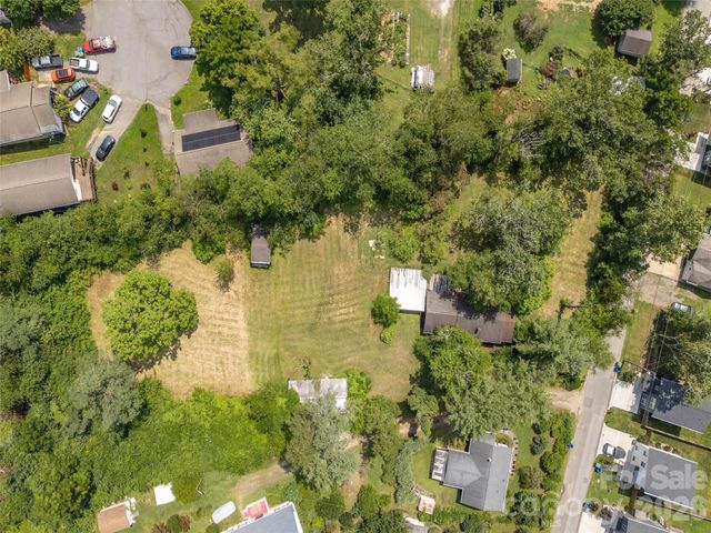 11 Cub Road 4, Asheville, NC 28806