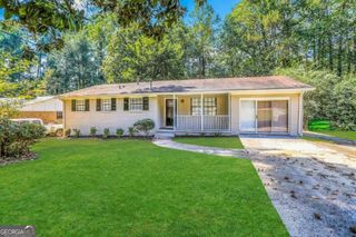 2749 Williamsburg Drive, Decatur, GA 30034