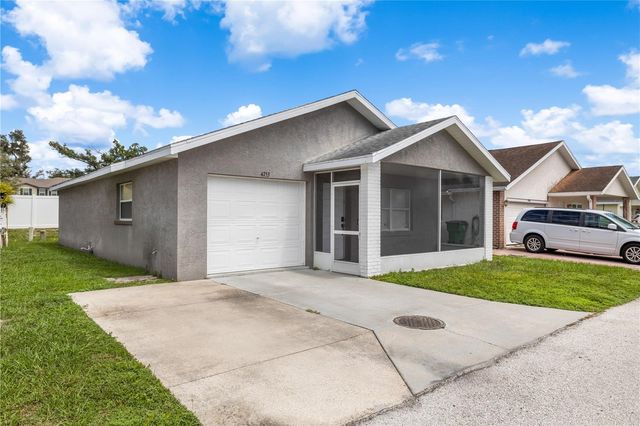 4753 SILVER CIRCLE, Zephyrhills, FL 33541