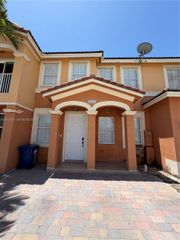 10904 SW 240th Ln, Homestead, FL 33032