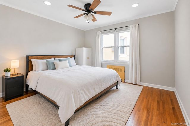 71-68 252nd Street 2B, Bellerose, NY 11426